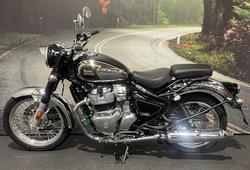 2025 Royal Enfield CLASSIC 650 Black