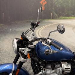 2025 Royal Enfield SUPER METEOR 650 Astral blue