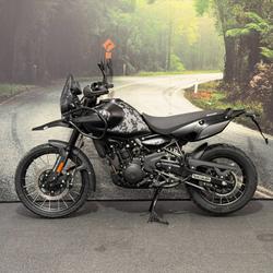 2026 Royal Enfield HIMALAYAN 450 BLACK
