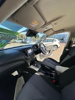 2022 Mitsubishi Triton GLX