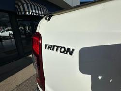 2022 Mitsubishi Triton GLX