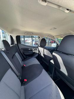 2022 Mitsubishi Triton GLX