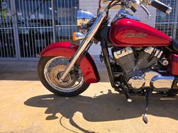 2005 HONDA VT750C SHADOW Red