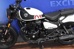 2025 Royal Enfield 2025 Royal Enfield 650CC SHOTGUN 650 Road White