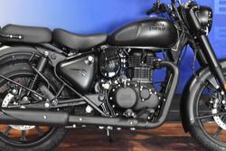 2025 Royal Enfield CLASSIC 350 DARK Black