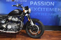 2025 Royal Enfield SUPER METEOR 650 Black