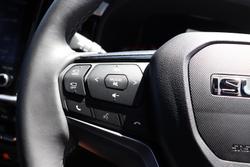 2025 Isuzu MU-X X-TERRAIN