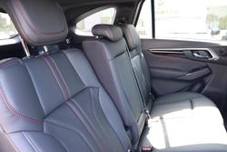 2025 Isuzu MU-X X-TERRAIN