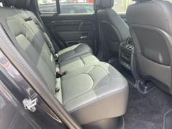 2025 Land Rover Defender 110 D350 X-Dynamic SE