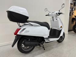 2025 Kymco LIKE 50 White