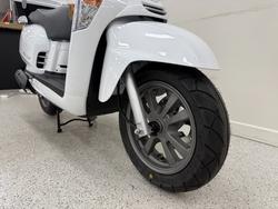 2025 Kymco LIKE 50 White