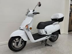 2025 Kymco LIKE 50 White