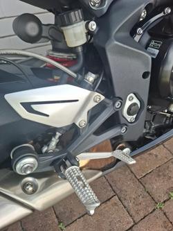 2015 Triumph DAYTONA 675 RED