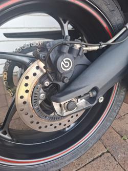 2015 Triumph DAYTONA 675 RED