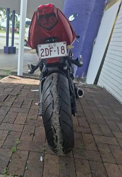 2015 Triumph DAYTONA 675 RED