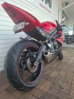 2015 Triumph DAYTONA 675 RED
