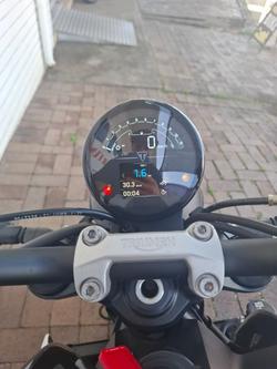 2021 Triumph TRIDENT 660 BLACK