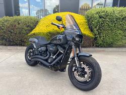 2022 HARLEY-DAVIDSON FXFBS FAT BOB (114) Grey