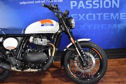 2025 Royal Enfield BEAR 650 White