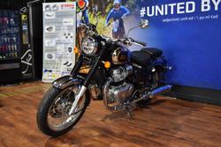 2025 Royal Enfield CLASSIC 650 Chrome / Silver