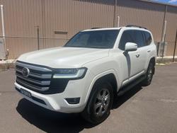 2023 Toyota Landcruiser VX FJA300R 4X4 Dual Range Crystal Pearl