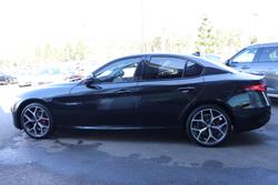 2021 Alfa Romeo Giulia Sport