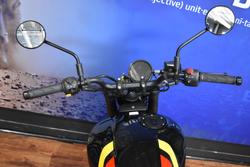 2025 Royal Enfield GUERILLA 450 Black