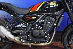 2025 Royal Enfield GUERILLA 450 Black