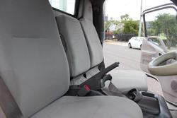 2008 Hino 300 616 300/616 AUTOMATIC WHITE