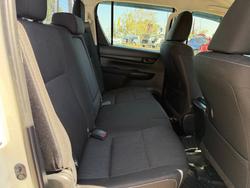 2019 Toyota Hilux SR