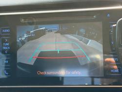 2019 Toyota Hilux SR