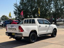 2019 Toyota Hilux SR
