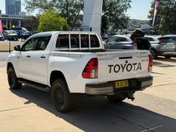 2019 Toyota Hilux SR