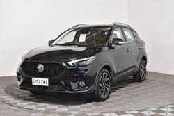2023 MG ZST Essence