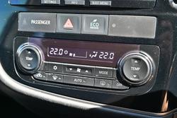 2016 Mitsubishi Outlander XLS