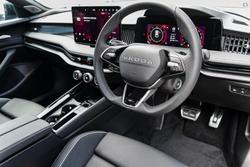 2026 SKODA Superb 195TSI Sportline