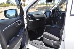 2024 Isuzu D-MAX LS-M