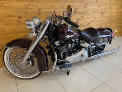 2022 HARLEY-DAVIDSON FLHCS HERITAGE CLASSIC 114 Maroon