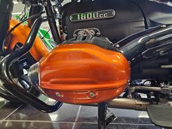 2023 BMW R 18 B ORANGE