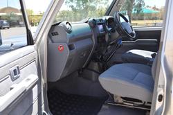 2016 Toyota Landcruiser GXL