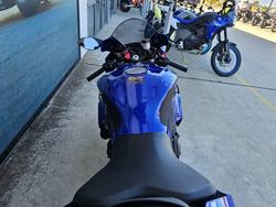 2025 Yamaha YZF-R1 Blue