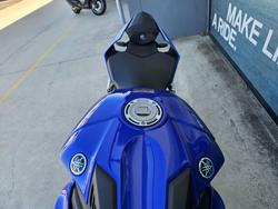 2025 Yamaha YZF-R1 Blue