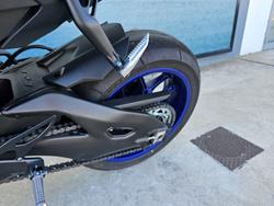 2025 Yamaha YZF-R1 Blue