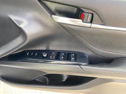 2018 Toyota Camry SL