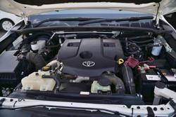 2015 Toyota Hilux SR