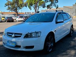 2010 Holden Commodore Omega VE MY10 Heron White