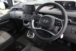 2025 Hyundai STARIA LOAD