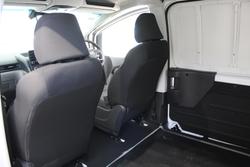 2025 Hyundai STARIA LOAD