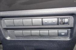 2024 Mitsubishi Outlander ES