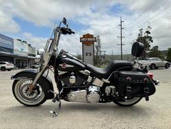 2016 HARLEY-DAVIDSON FLSTC HERITAGE SOFTAIL CLASSIC